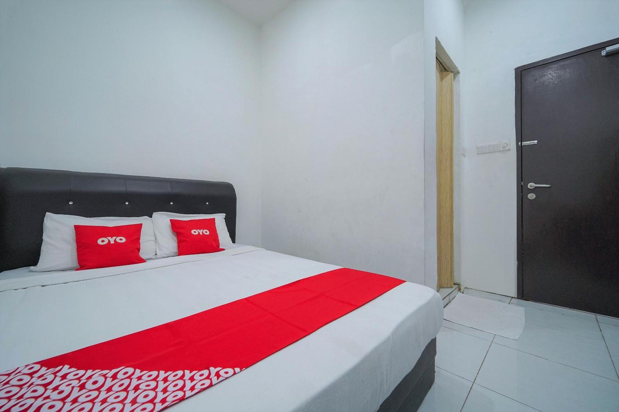 Oyo 89820 Sp Berlian Inn Sungai Petani Kültér fotó