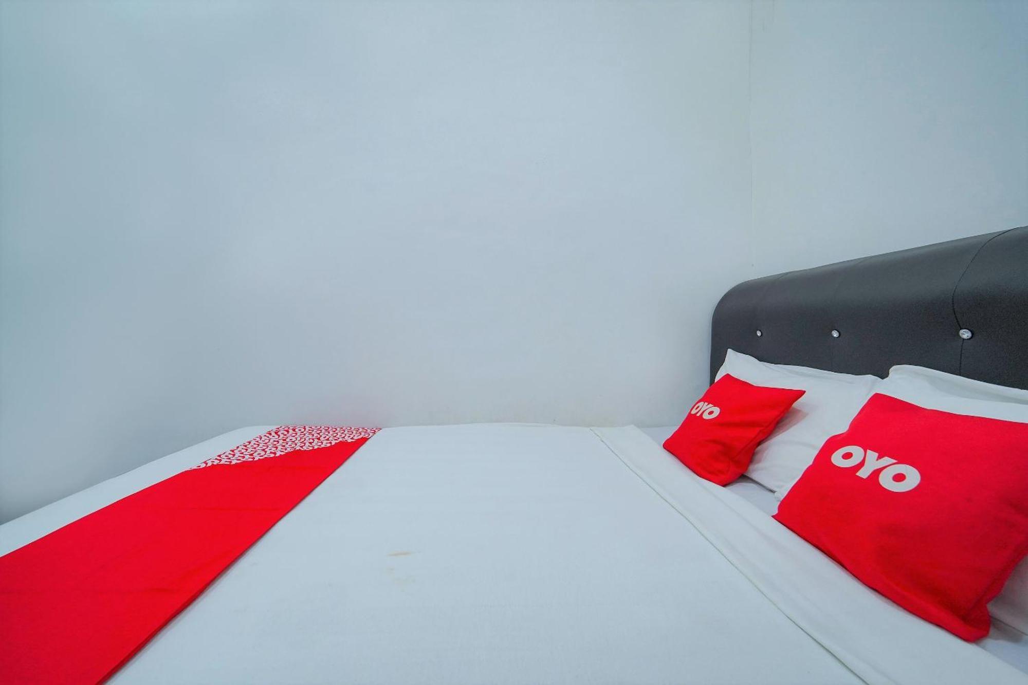 Oyo 89820 Sp Berlian Inn Sungai Petani Kültér fotó