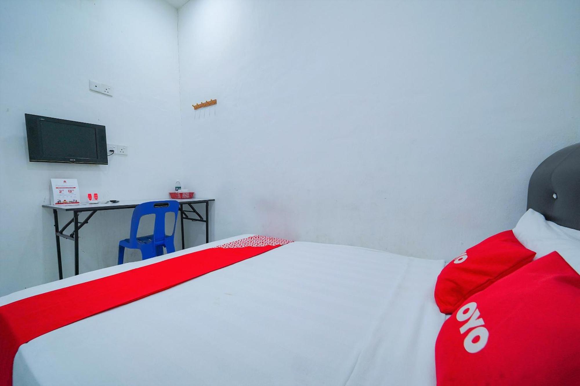 Oyo 89820 Sp Berlian Inn Sungai Petani Kültér fotó
