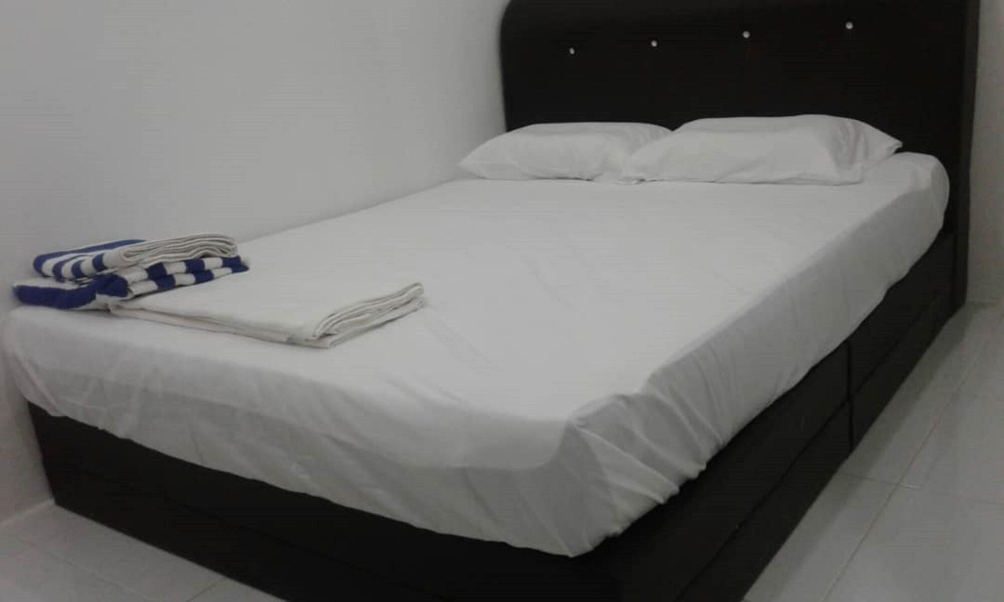 Oyo 89820 Sp Berlian Inn Sungai Petani Kültér fotó